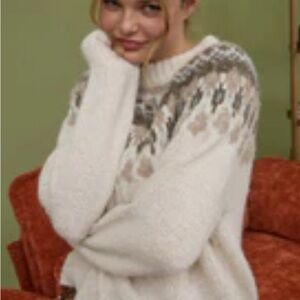 FAIR ISLE PATTERN LONG SLEEVE KNIT SWEATER